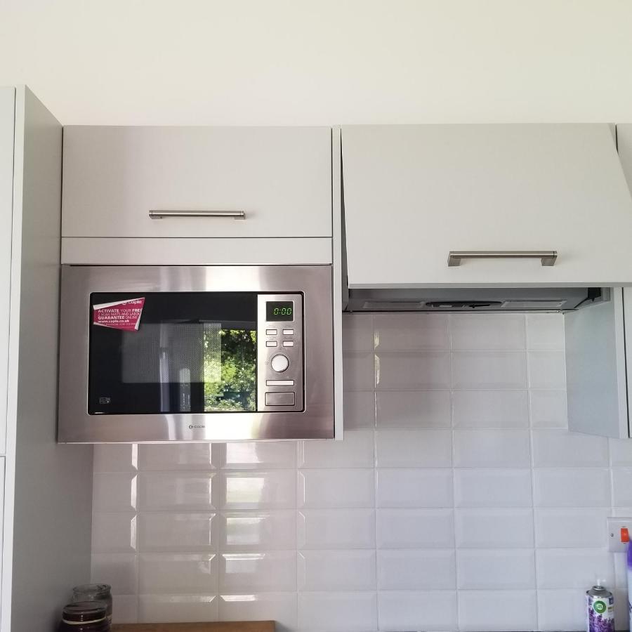 فيلا كاوزفي Small House Near Beach المظهر الخارجي الصورة